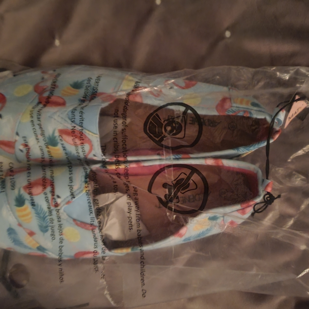 Shoes - Picture 2 of 2